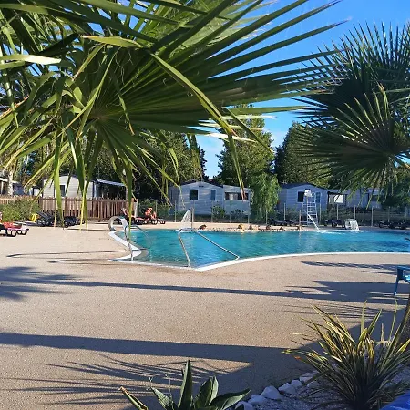 Kemp Camping Les Sables Du Midi